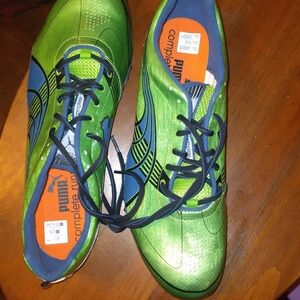 Puma Men's Green Running Shoes